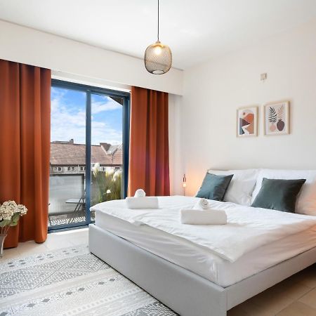 City Apartment 3 Bedroom, Kitchen, Wifi, Workspace, Coffee, Central Hasselt Luaran gambar