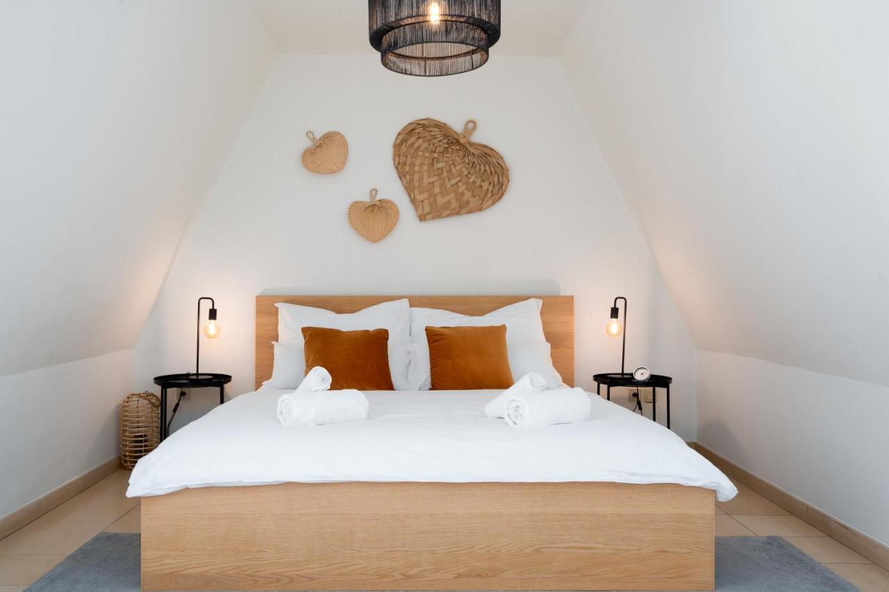 City Apartment 3 Bedroom, Kitchen, Wifi, Workspace, Coffee, Central Hasselt Luaran gambar