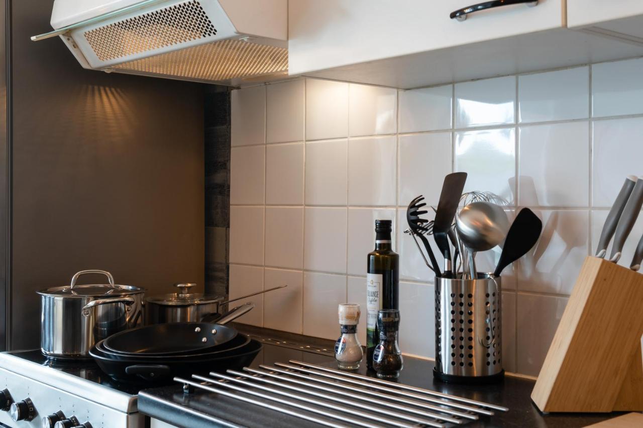 City Apartment 3 Bedroom, Kitchen, Wifi, Workspace, Coffee, Central Hasselt Luaran gambar
