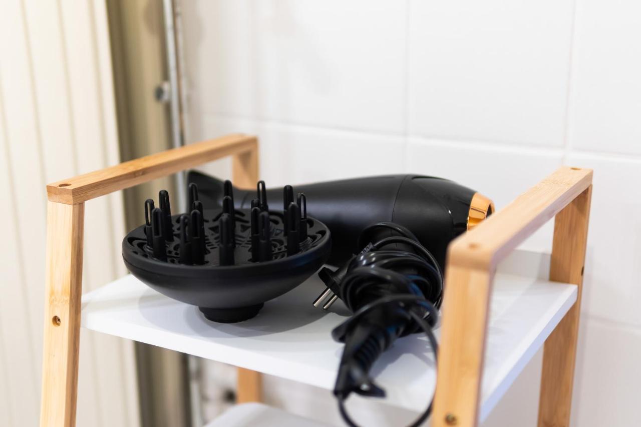 City Apartment 3 Bedroom, Kitchen, Wifi, Workspace, Coffee, Central Hasselt Luaran gambar